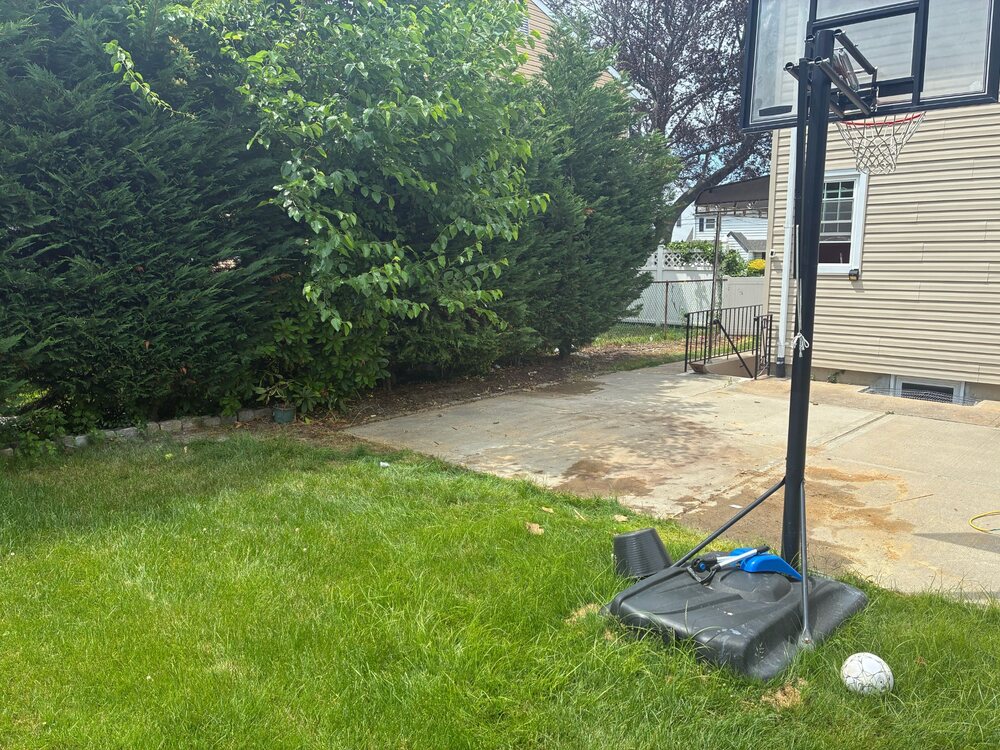 Hicksville yard cleared after construction debris removal